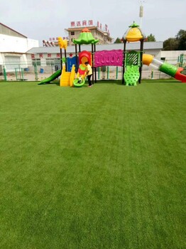 幼儿园PVC地板，悬浮地板，草坪
