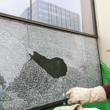 广州幕墙玻璃换玻璃、玻璃幕墙换胶补漏图片