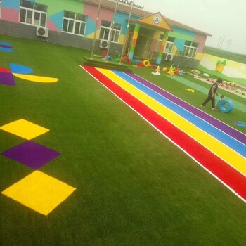 万晟地板幼儿园草坪地板