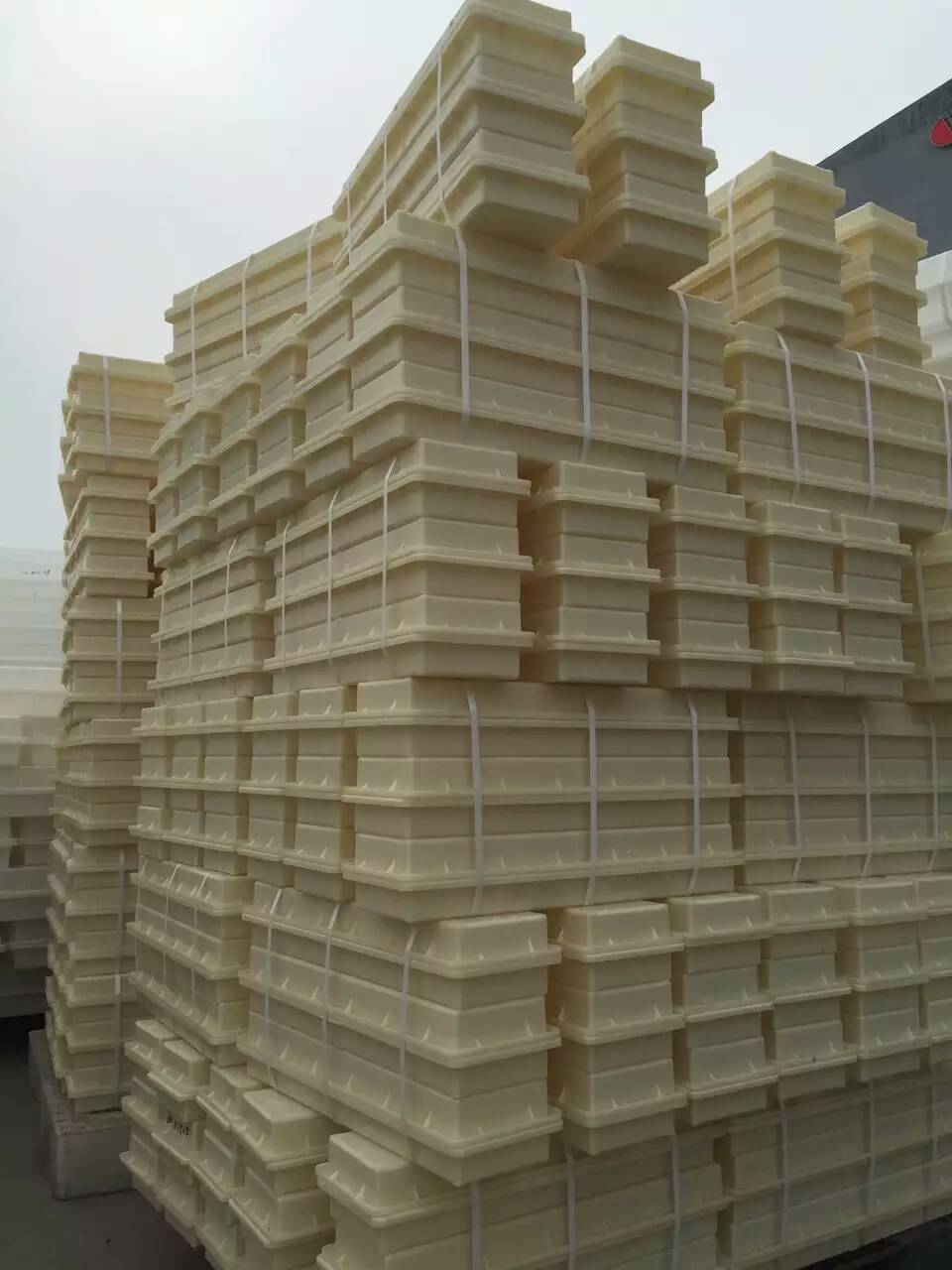 黑龙江水利塑料护坡模具塑料制品盛达生产厂家