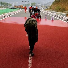 栖霞陶瓷颗粒防滑绿道、南京彩色陶珠防滑路面施工、防滑路面工程