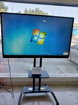 液晶觸摸教學(xué)一體機