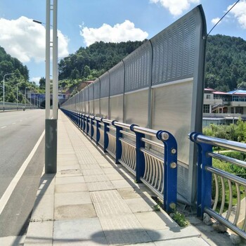 隔音板
