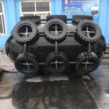 青岛中海航军港码头专用护舷船舶公司图片