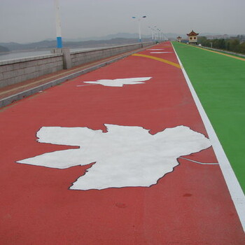 云南昆明彩色路面路面改色喷涂剂的具体操作说明