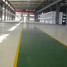 房地产地下车库地面刷漆,停车场地坪漆图片