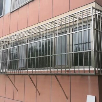 北京石景山安装阳台防护窗护栏安装防盗门防火门