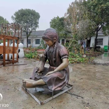 湖北匠鑫玻璃鋼小女孩雕塑