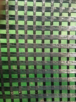山西晋中市钢塑土工格栅厂家GSZ20-100KN钢塑土工格栅