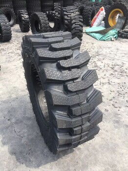 825-16型号铲车轮胎825-16半实心钢丝充气轮胎