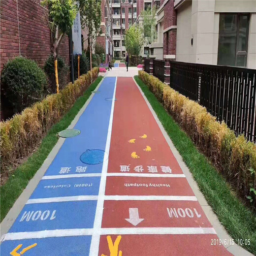 廊坊透水地坪公司文安县小区改造彩色透水路面施工方案
