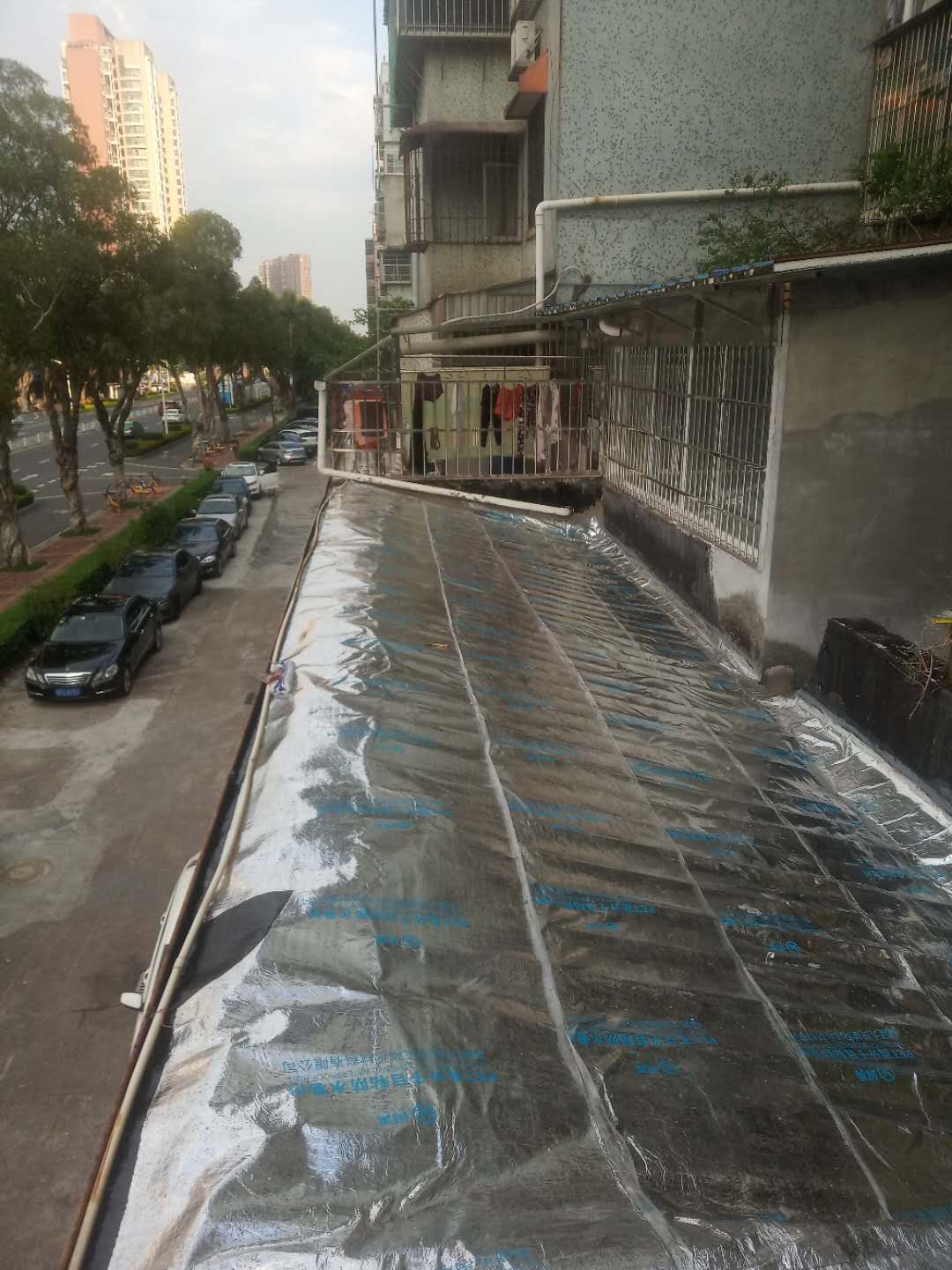 龙门窗台漏雨补漏，广东惠州伸缩缝防水补漏公司