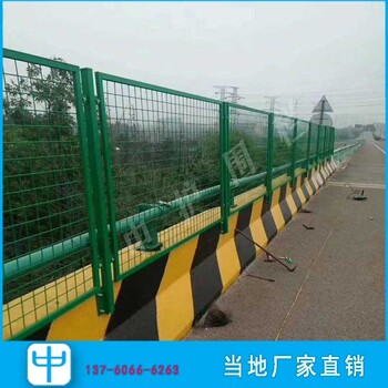 深圳公路護(hù)欄網(wǎng)綠化帶隔離柵市政園林邊框護(hù)欄
