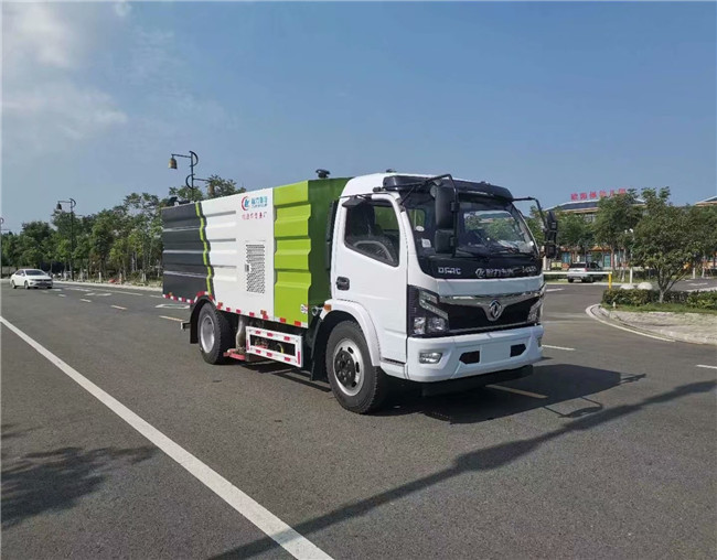 大多利卡扫地车,道路扫路车