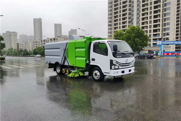 江淮小型3方洗扫车