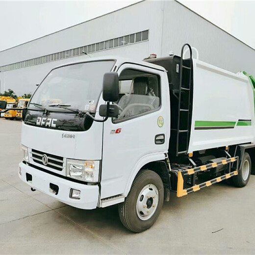 6噸掛桶垃圾車