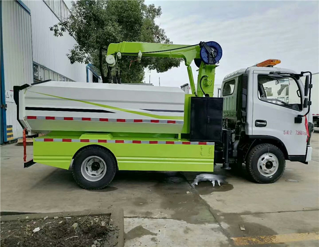 东风自装卸式垃圾车8吨 蓝牌4方垃圾清运车