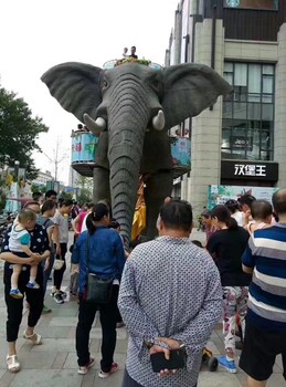 武汉卡通动漫展览熊猫蓝精灵出租，机械大象租赁暖场价格