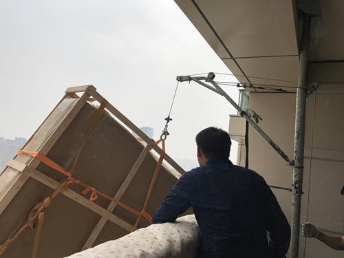 上海闵行区建筑材料吊装|门窗框架吊运吊装公司