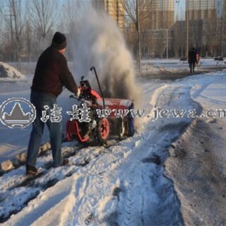 黑龙江哈尔滨小型扫雪机STM945，2017小型除雪设备重拳出击图片6