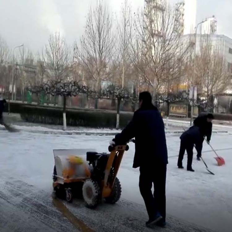 塔城小型扫雪机SSJ15.66新疆扫雪机 除厚雪利器 推荐机型