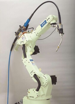 西安OTC焊接机器人常用于汽车制造机械流水线