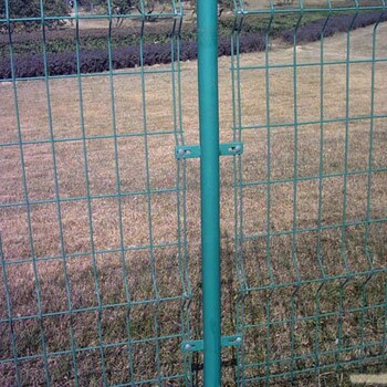 养殖围栏网车间隔离网围墙网双边丝护栏网框架护栏网锌钢铁艺