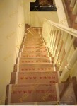 品家定制奶白色楼梯立柱别墅实木家庭楼梯榉木简约松江楼梯厂设计