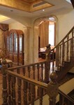 别墅实木立柱样式柚木高档楼梯立柱欧式家庭楼梯工厂定制安装