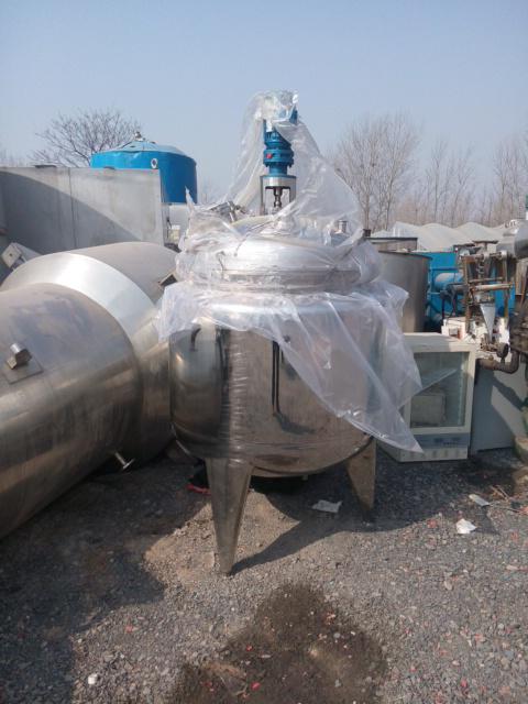 化工设备回收，岱山县化肥厂回收拆除复原/注重环保