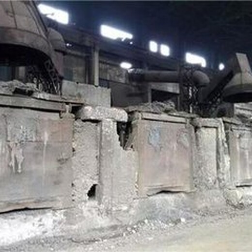 江苏欢迎您;赣榆县熔铁炉回收7成新以上(0.25-40吨)自己拆除收购，价格正规
