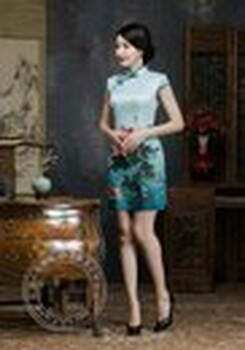 17年新款中国风旗袍\供应全国各地服装行业！！原装吊牌！！超格！！