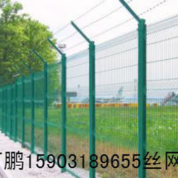 仙桃、潜江、天门绿色浸隔离网公路安全护栏网铁丝隔离网低碳钢丝围栏防护网定制