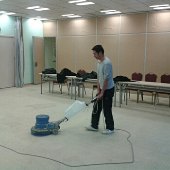 越秀大德路商务楼清洗地毯，办公室地毯清洁除虫消毒
