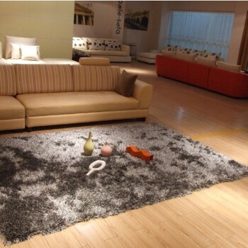 荔湾区家具城块状地毯清洗，展厅地毯清洁，家用地面除尘除螨