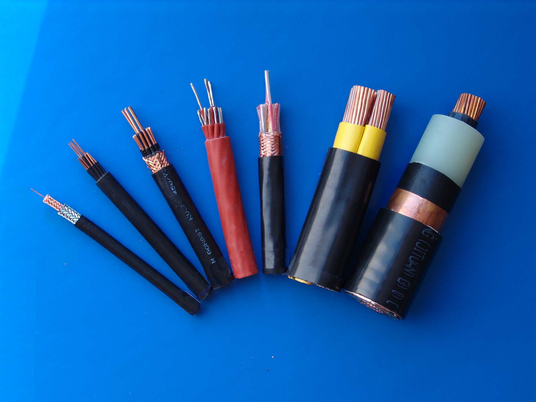 善盟电缆回收-善盟铝芯电缆回收(连续涨幅)