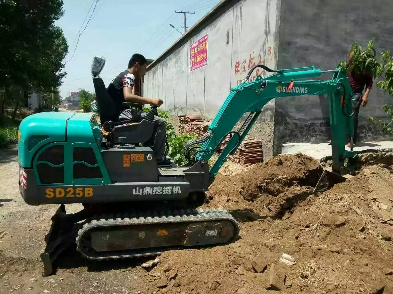 上海建工四建集团获得一种瓦屋面衔接结构及其施工办法专利