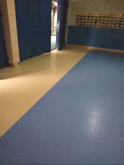廣東深圳2.0mm厚pvc膠地板