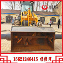 攪拌斗裝載機(jī)A中首重工混凝土攪拌斗報(bào)價(jià)A鏟車改攪拌斗