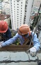 上海外墙松动拆除排险