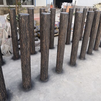 安徽生产水泥仿树皮护栏