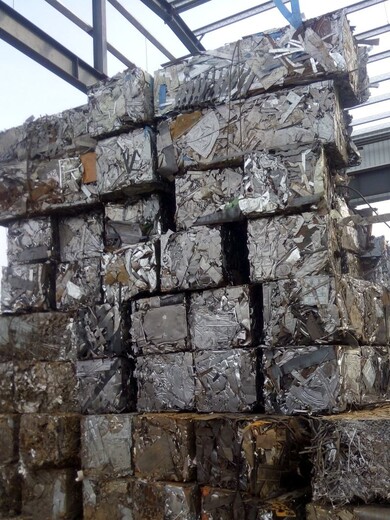 北京昌平区回收上门回收废铜，废铁金属