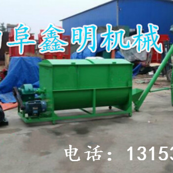 小型青飼料攪拌機秸稈粉碎拌料機型號牛羊飼料自動上料混合機價格