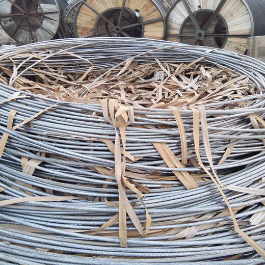 废铜带皮电缆回收,青海废铜回收电缆回收每米多少钱