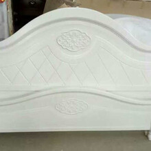 供应橡木床衣柜沙发餐台餐椅白色床