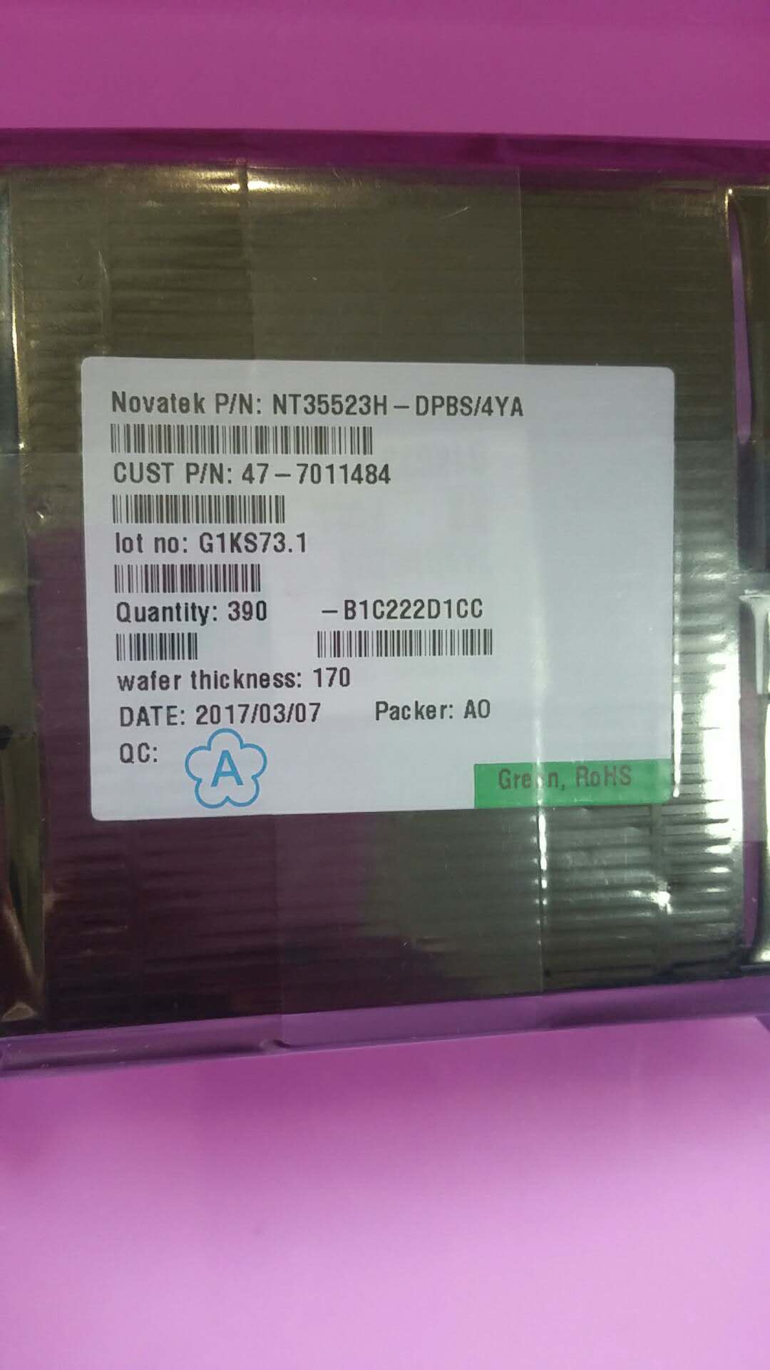 鹰潭回收LCD驱动IC芯片R63452A1EJV3