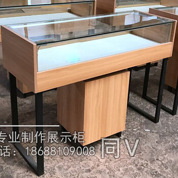 河池烤漆展柜玻璃柜陈列