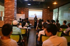 深圳英语口语培训机构成人英语交流小班课图片1