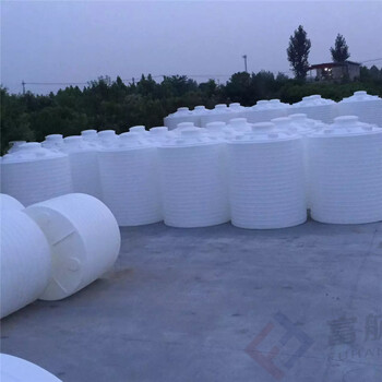 富航塑料水塔,濮阳一体成型外加剂塑料桶售后保障