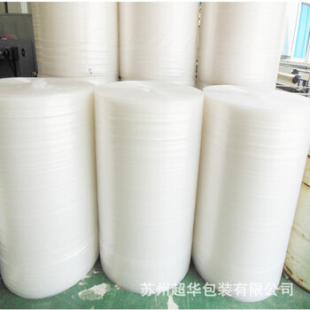 家具工厂打包白色缓冲气泡膜材质苏州厂家